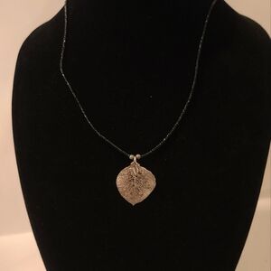 Black seed bead Silver tone leaf necklace pendant 19"